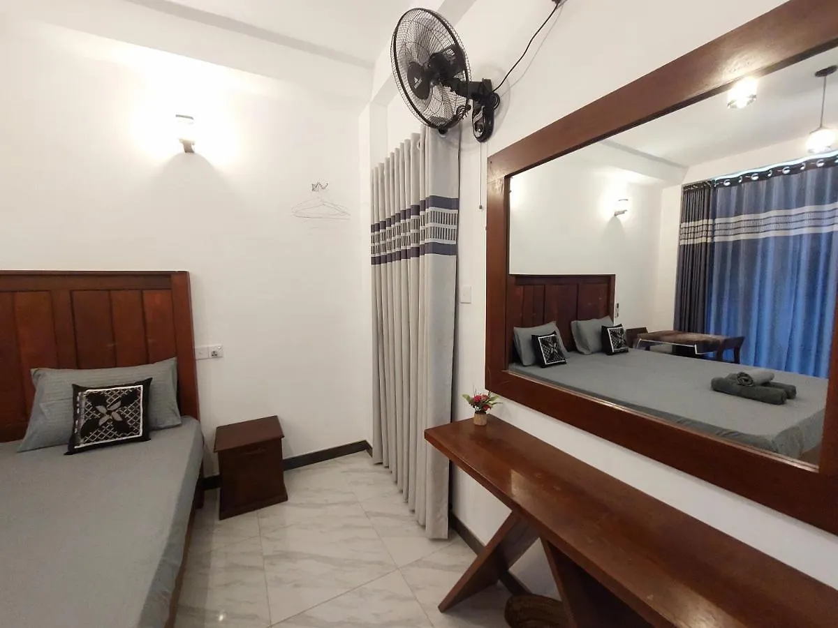 Chen Villa - Near Airport Negombo Bed and breakfast
